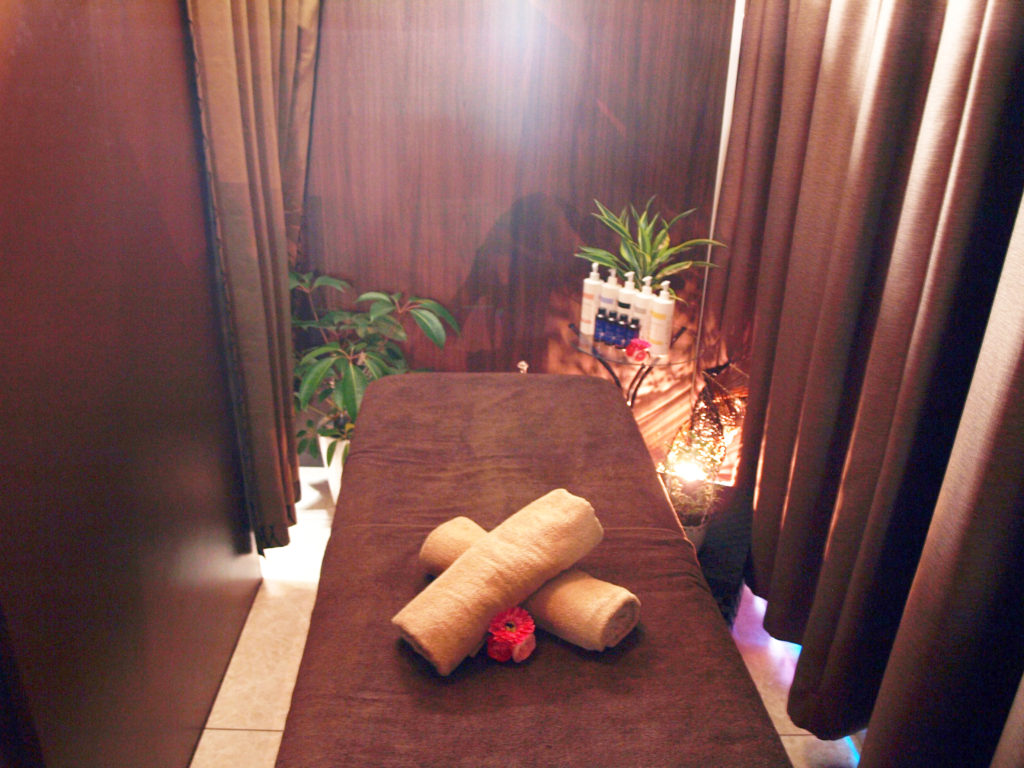 美容矯正サロン　小顔筋膜